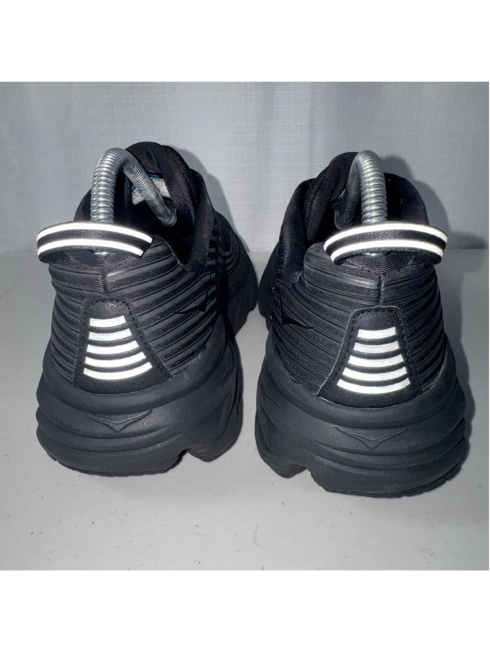 Hoka One One Bondi 6 Triple Black BBLC Womens Size 8.5 Running Shoes 1019270 - Picture 5 of 10